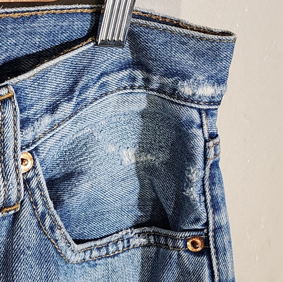 Re/done 90's High Rise Loose Distressed Jeans - Picture 3 of 10